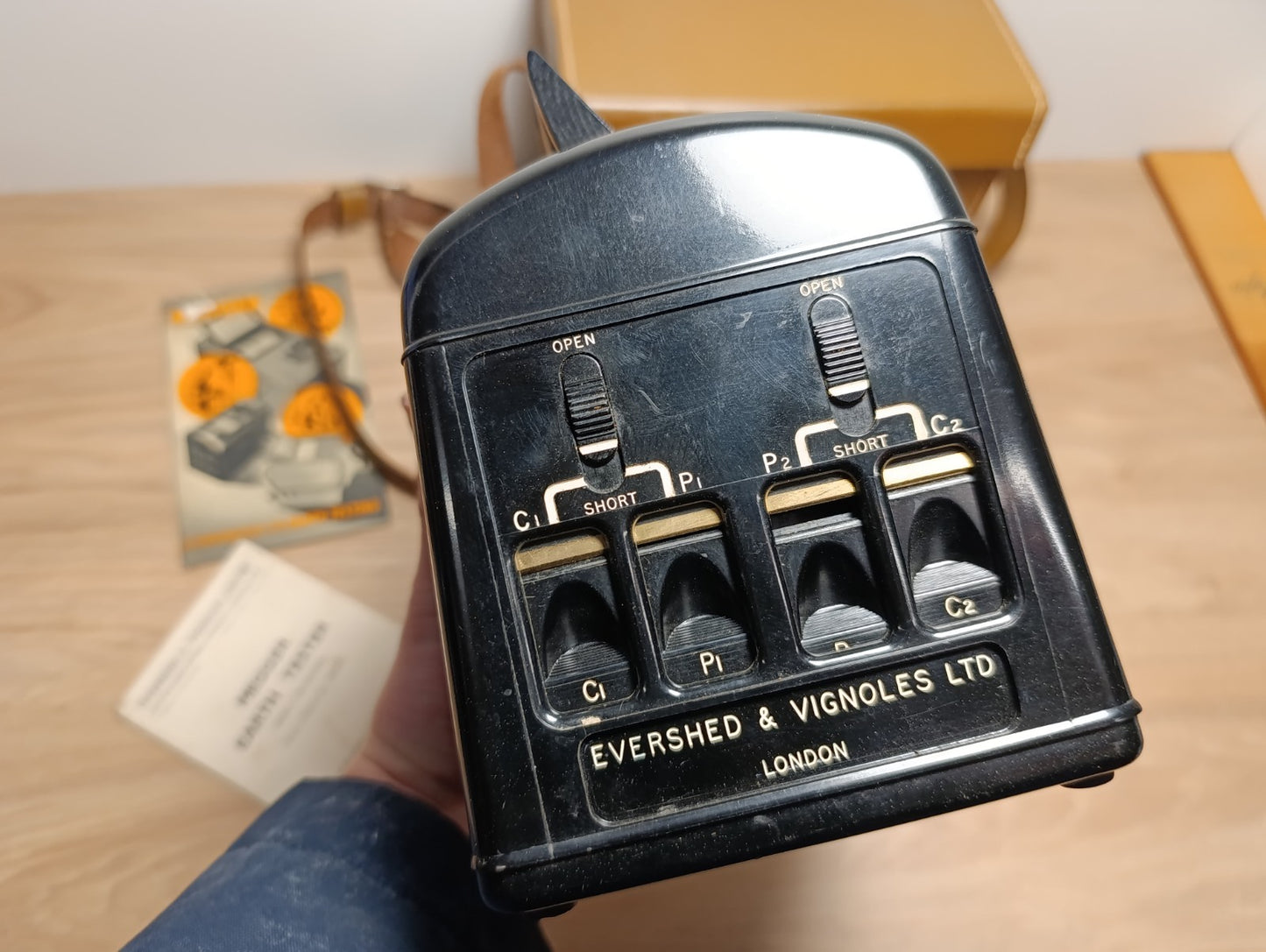 Megger earth meter serries 4 1950's date FROM Rogaland Radio USED