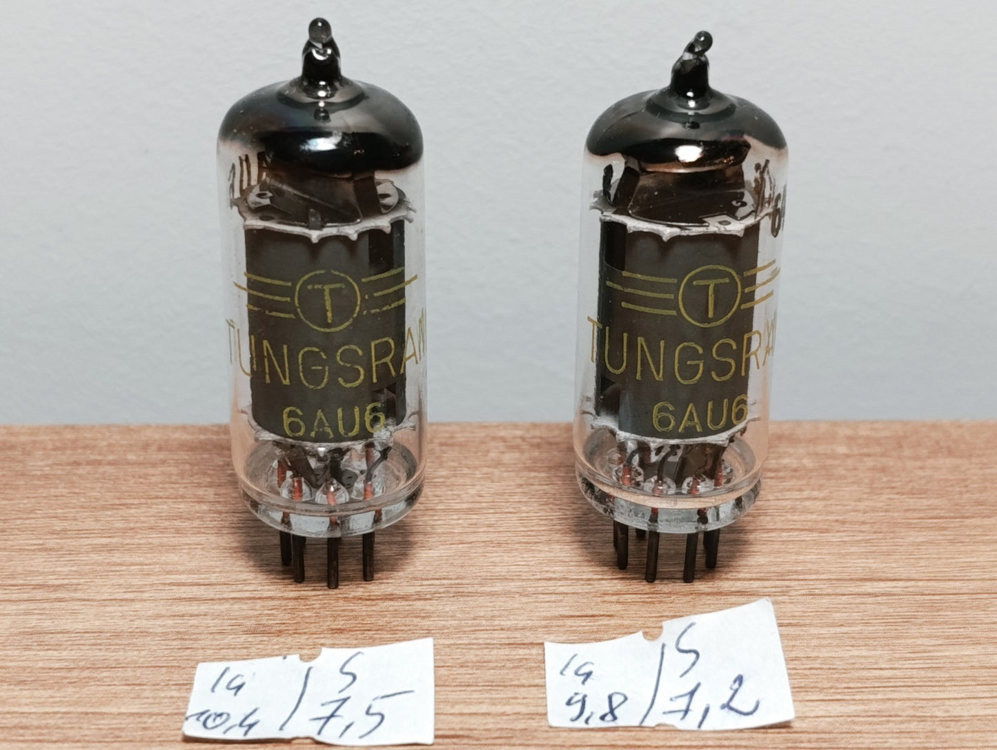 Tested 2Pcs. LOT  6AU6 EF94 Tungsram tubes NOS SAME DATE
