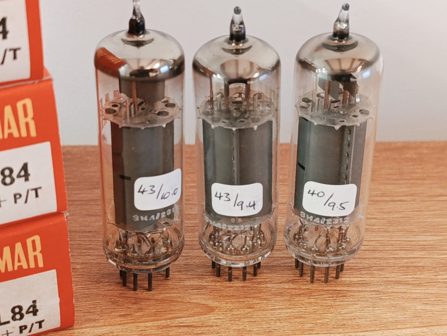 EL84 BRIMAR ENGLAND NOS NIB BOXED MATCHED Pair + 1 VALVE TUBE ( 3 Pieces LOT)