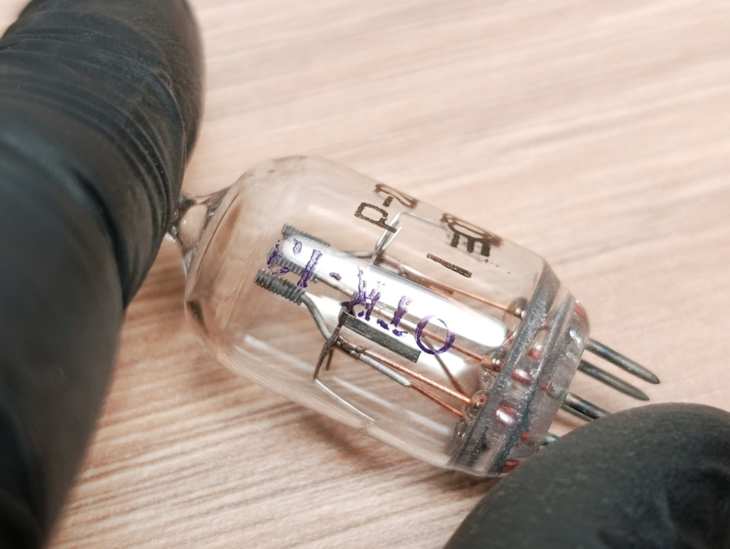 10 Pcs. R-217/ P-217Arrester high frequency soviet Non Controllable Discharger