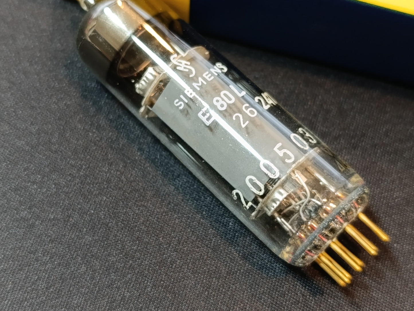 E80L / SIEMENS PIN GOLD / VALVE ( ELECTRONIC TUBE ) NOS NIB BOXED