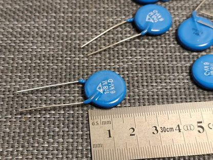 5pcs 6KV 1n8 M 6000V 1800pF 1n8 1.8nF High Voltage Ceramic Capacitors NEW NOS