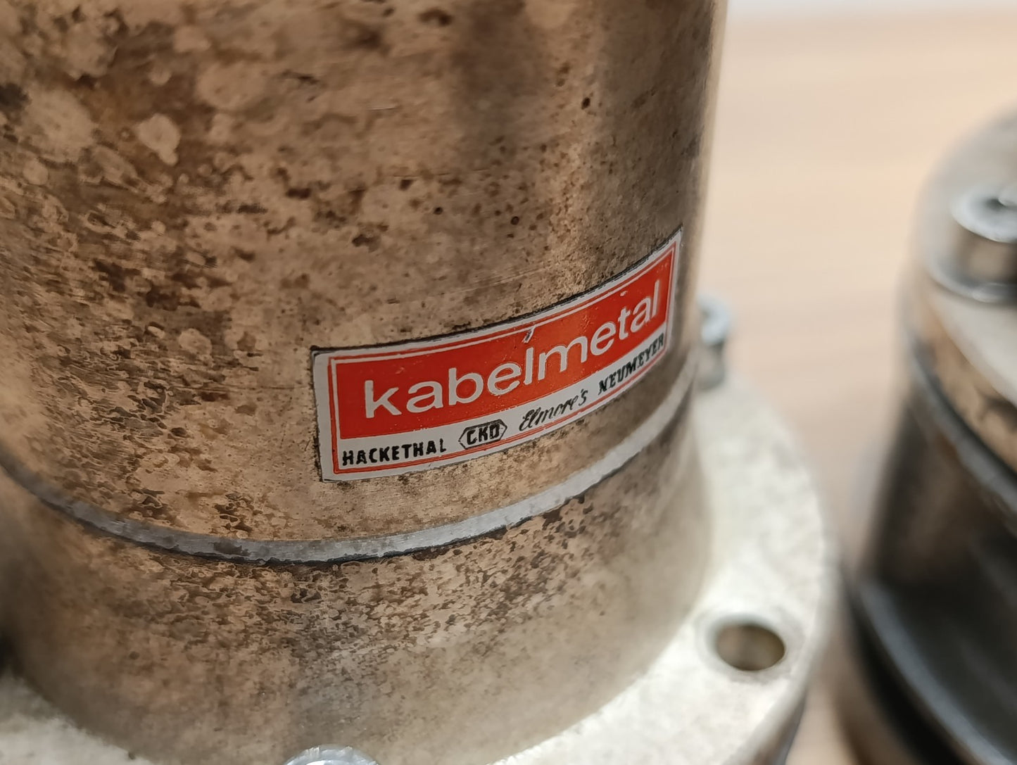 SPINNER Coupling Element Rigid Line Coaxial Connector Pull USED