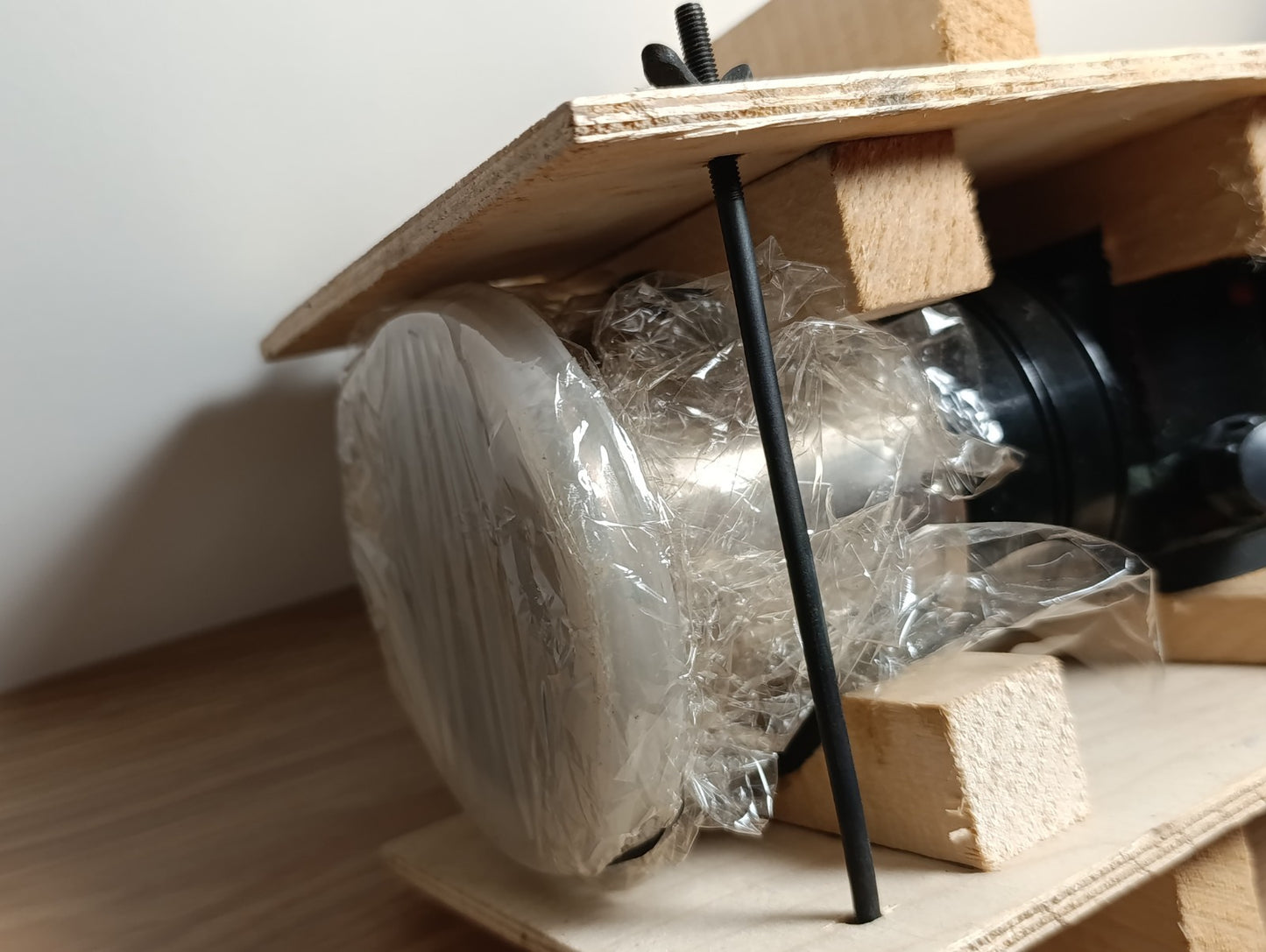 Soviet MI-14-3 Magnetron (МИ-14-3) Impulsmagnetron 100W 2910-2970MHz NEW NOS