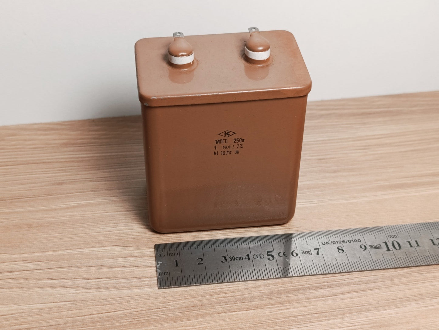1Pcs. MPGP (МПГП) 1uF 250V 2% RUSSIAN AUDIO CAPACITORS PIO Capacitor NOS NEW