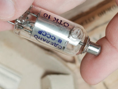 1pcs TX2 TH2 soviet Vintage Thyratron Tube 2800V Helium Filling Graphite Anode