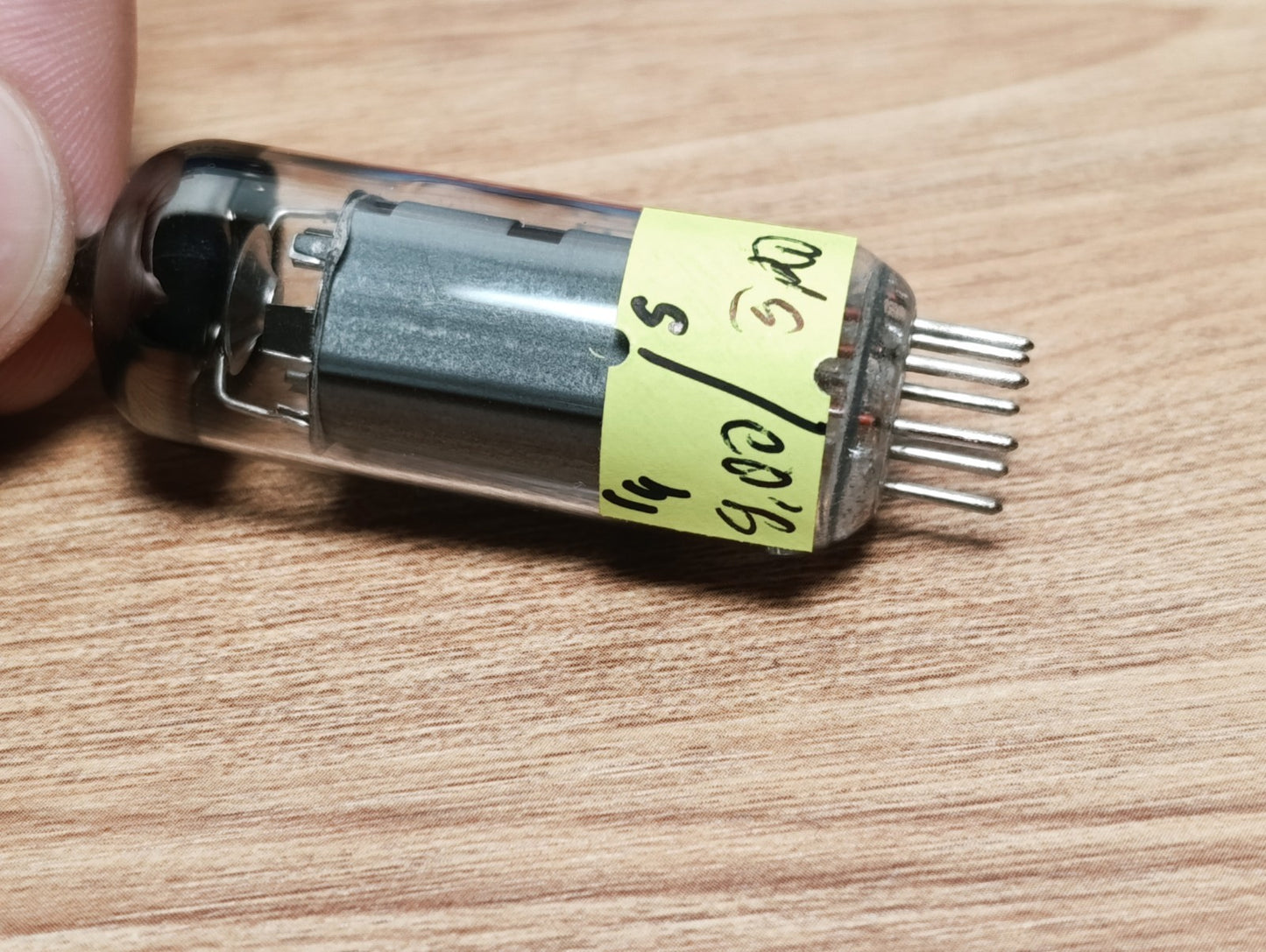 TESTED 1Pcs. EF94 Telefunken print 6AU6 tube NO diamond NIB NOS