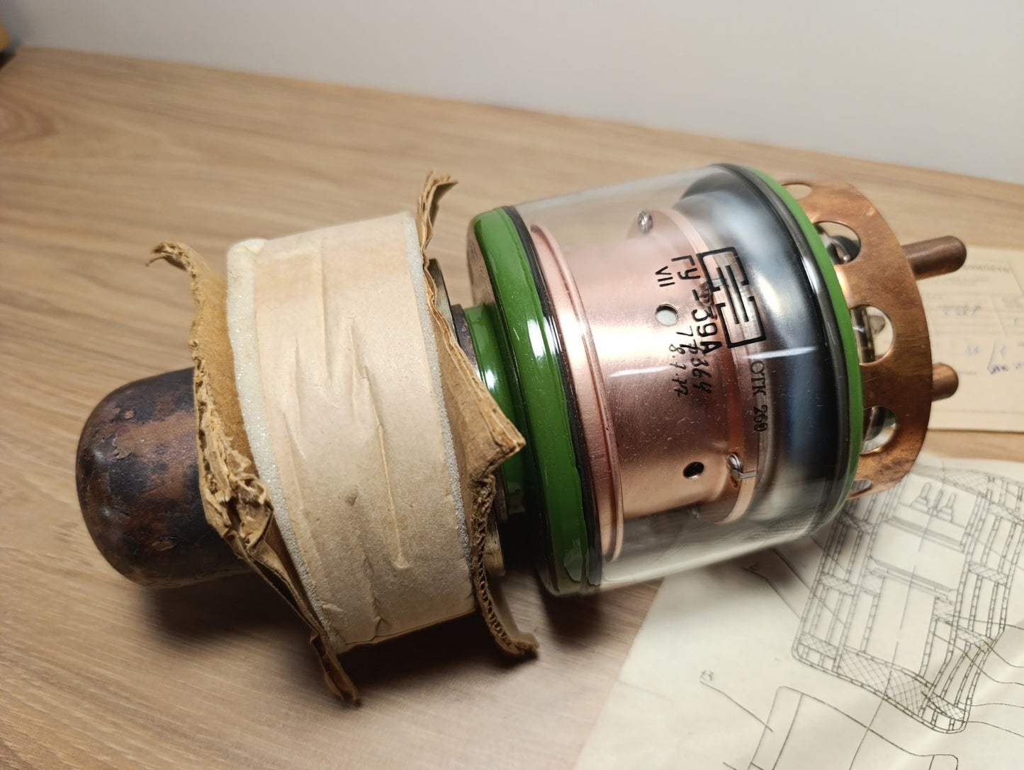 GU-39B ГУ-39Б SOVIET Generator Transmitting TRIODE TUBE NOS never used tube