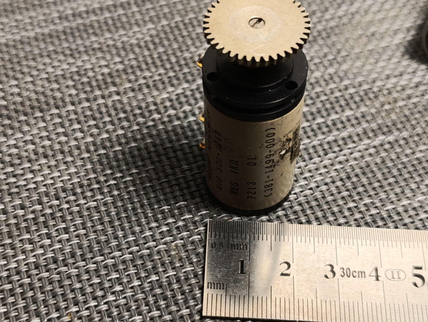 1PCS. SPECTROL 500-1268 1K OHM PRECISION POTENTIOMETER 381-1499-000