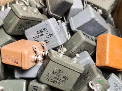4Pcs. 2uF 160 V RUSSIAN PAPER IN OIL PIO AUDIO CAPACITORS MBGO МБГO NEW