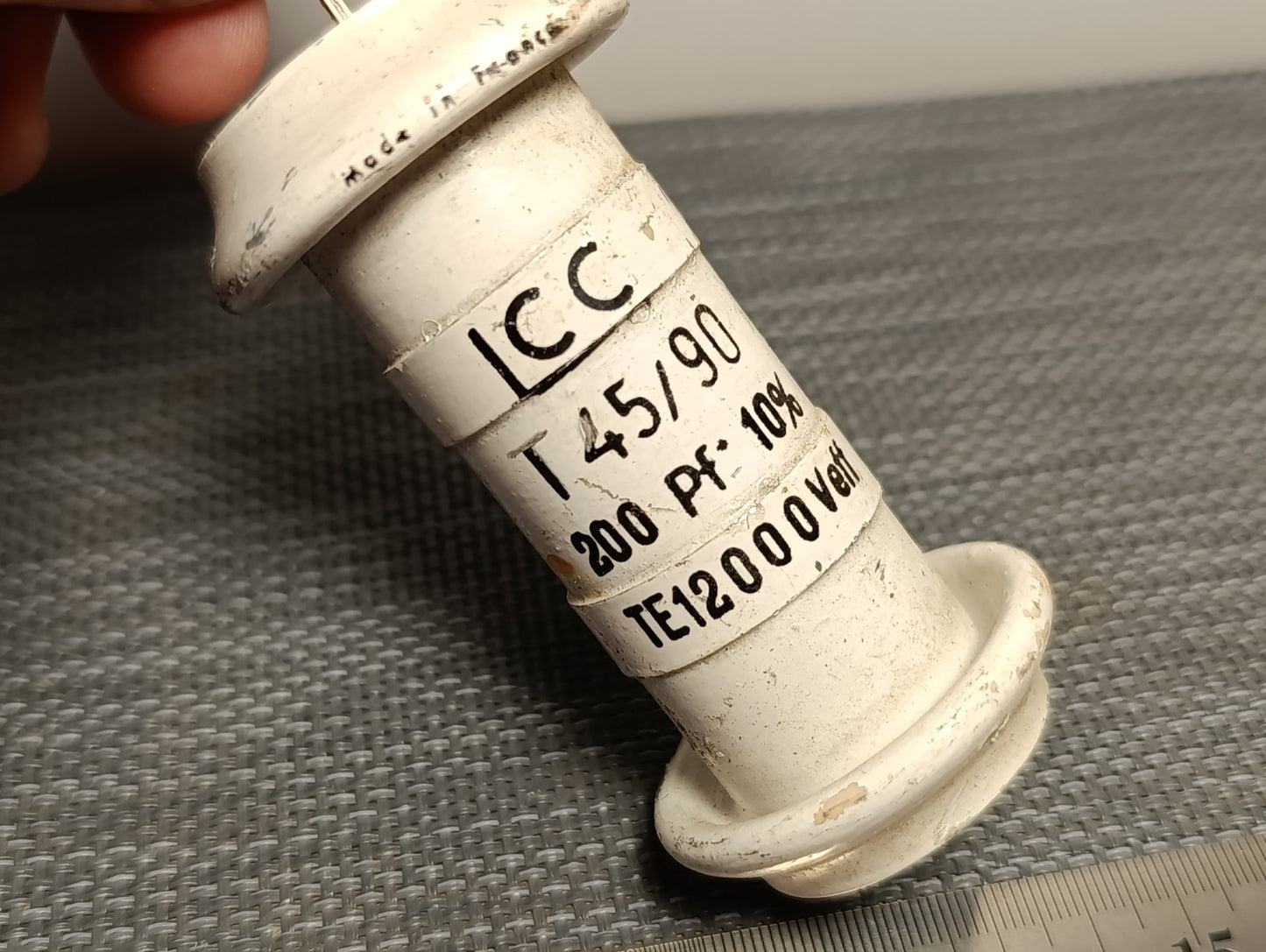 Feed Thru Capacitor 200pf 12kv ICC T45/90  (Pull) USED