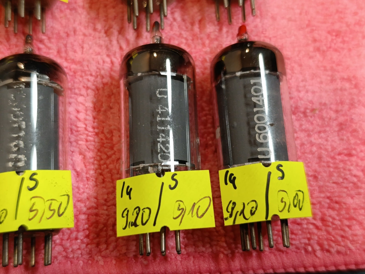 Matched Pair 6AU6 Telefunken EF94 diamond tube D getter West Germany USED (2pcs)