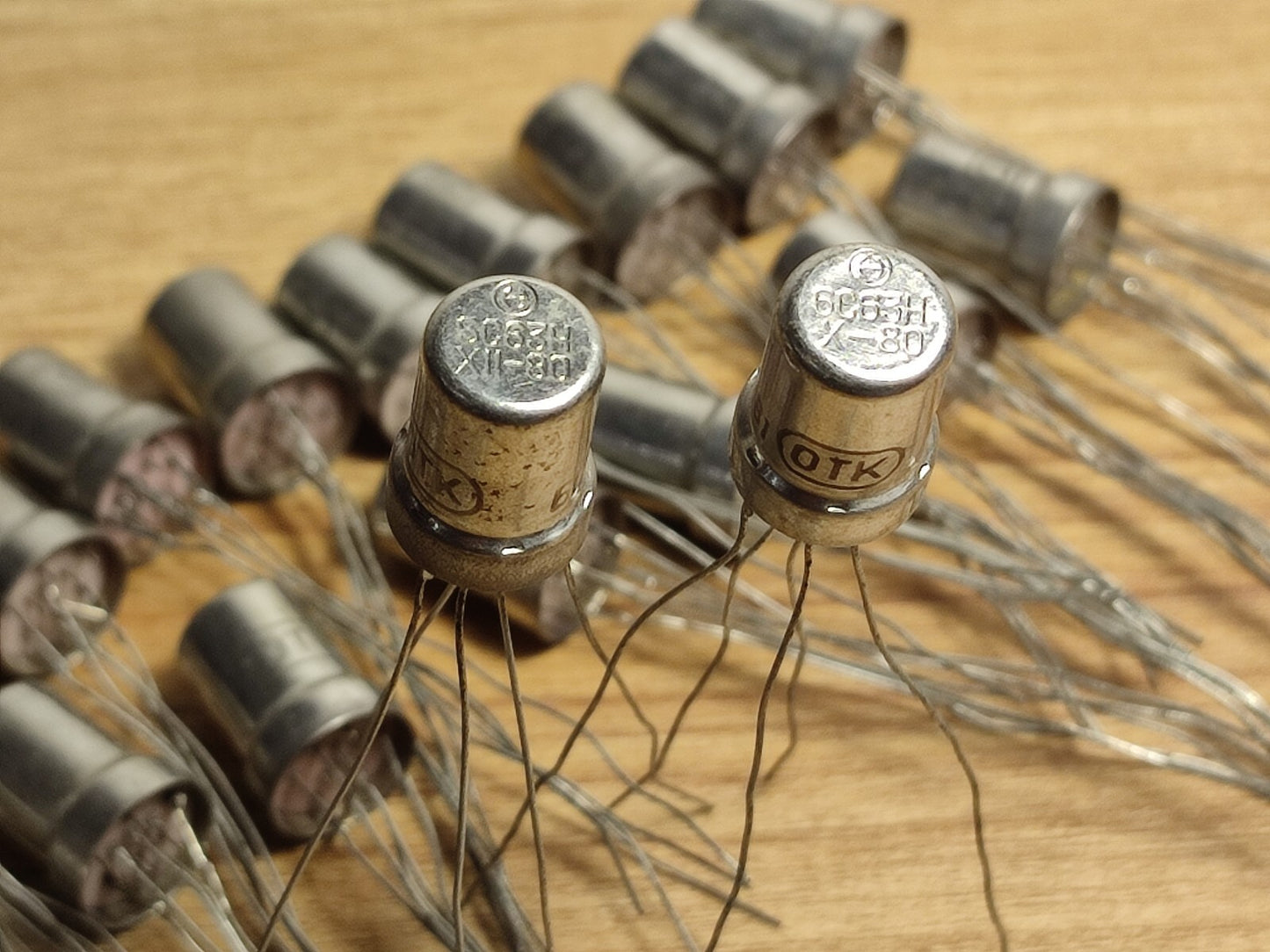 NOS Russian 6S63N Metal-ceramic Low Noise triodes 2 Pcs LOT Tubes 80's Nuvistor