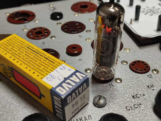 EL84 6BQ5 Mullard - NOS NIB Blackburn branded Valvo Radio Tube