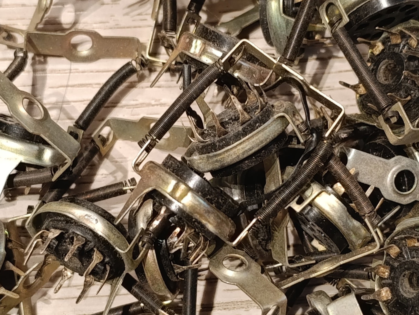 10pcs. soviet tube socket NEW NOS 9pin PCS mount with springs