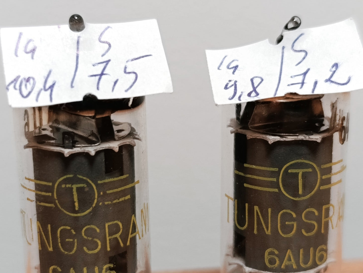 Tested 2Pcs. LOT  6AU6 EF94 Tungsram tubes NOS SAME DATE