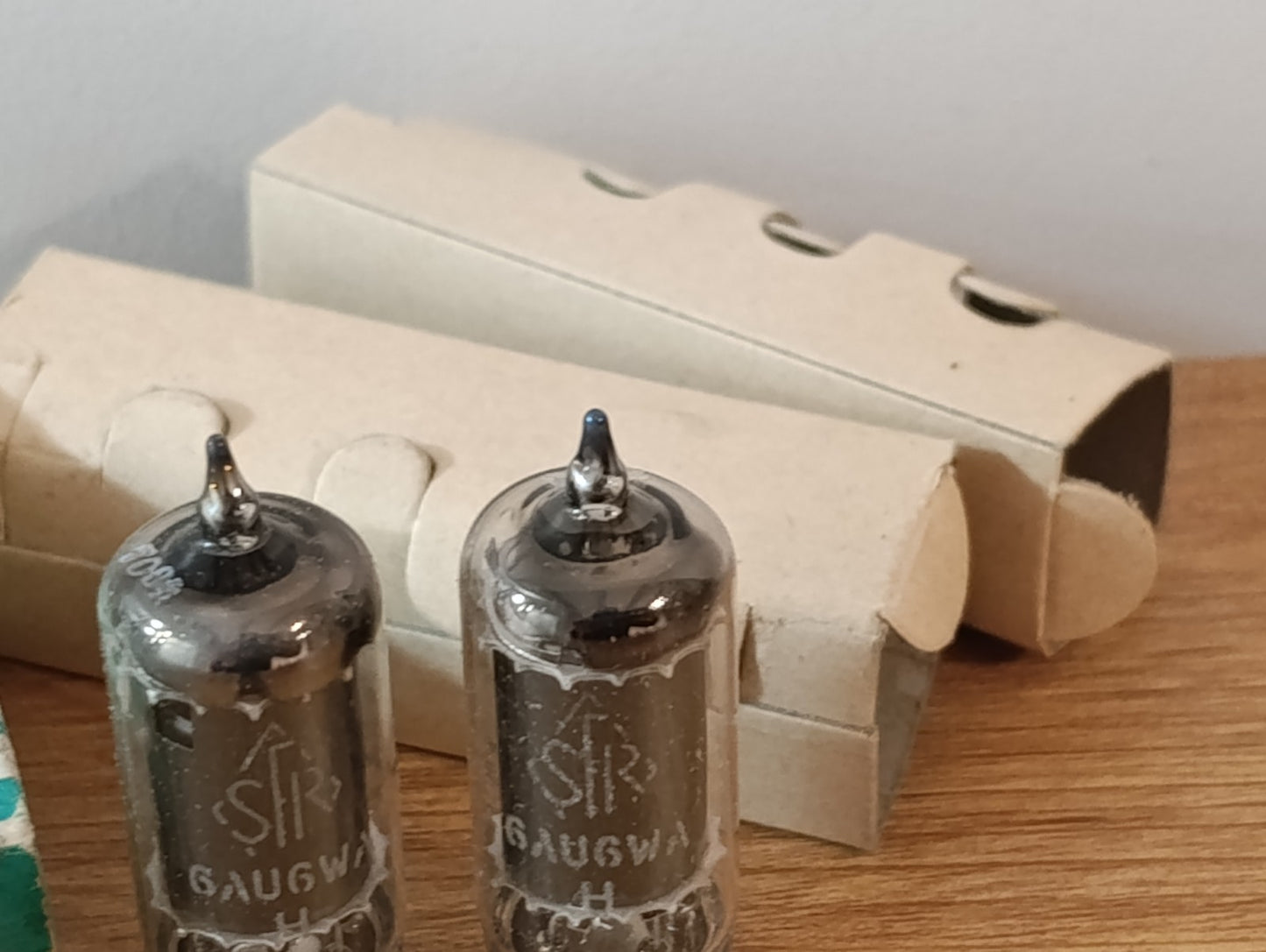 2pscs. 6AU6WAH/6AU6 SFR NOS FRANCE Tube Röhre Lampe TSF Valvola Valve 진공관 真空管
