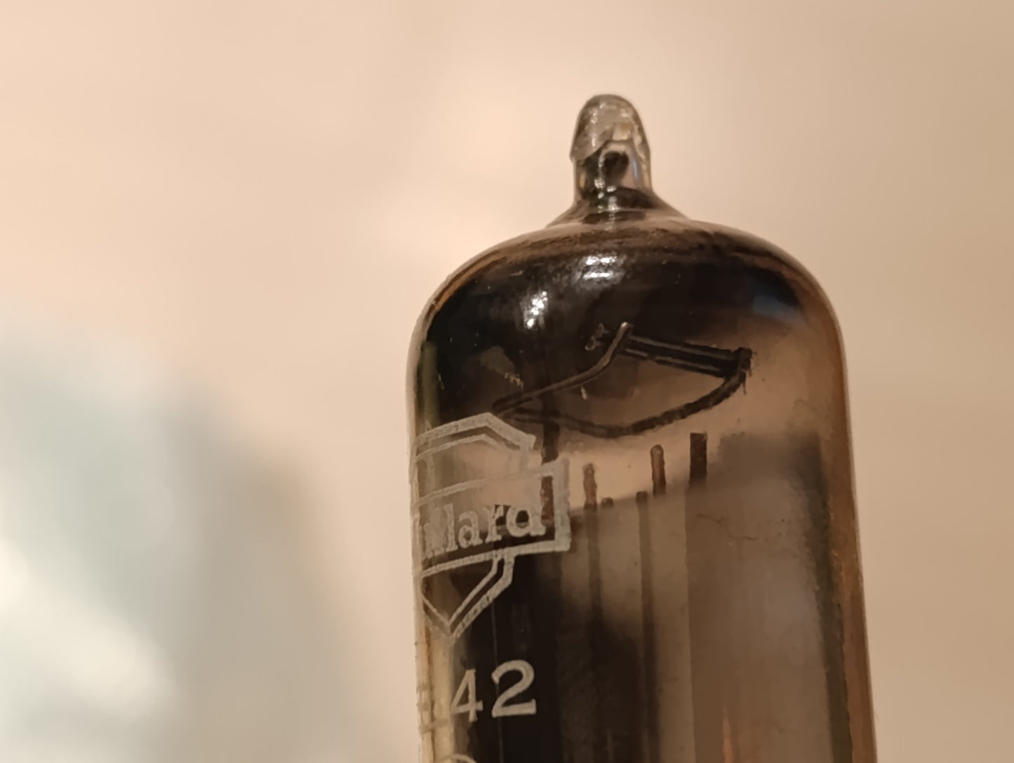 MULLARD EL42 D-GETTER Blackburn Valve Tube NOS NIB (1 Piece.)