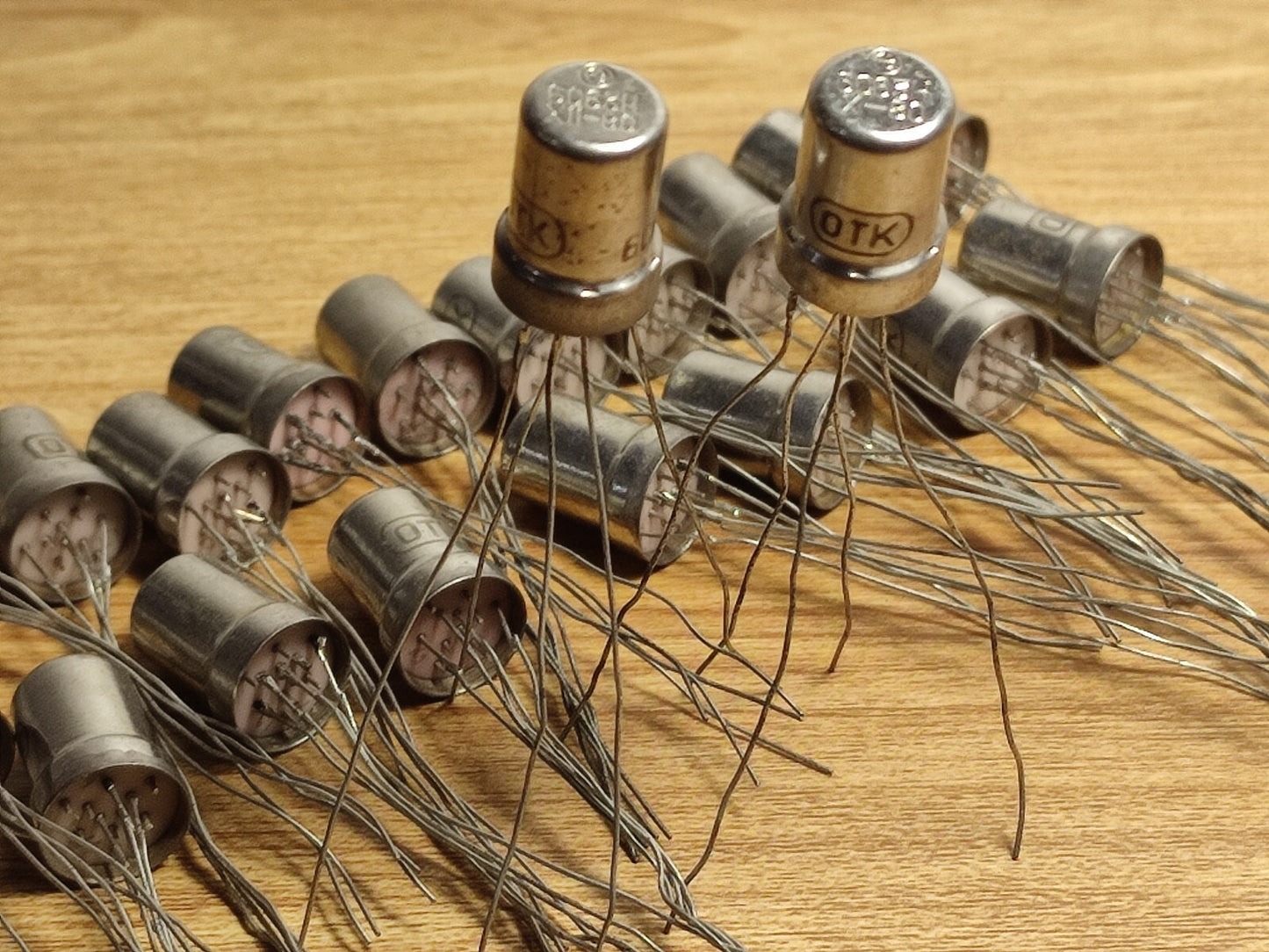 NOS Russian 6S63N Metal-ceramic Low Noise triodes 2 Pcs LOT Tubes 80's Nuvistor