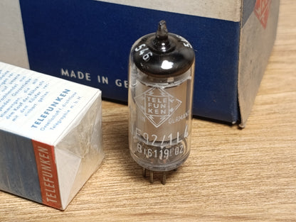 1Pcs. TELEFUNKEN DF92 Tube Pentode RF/IF-Stage NOS = DF92 = CV1758 = 1F2 NIB