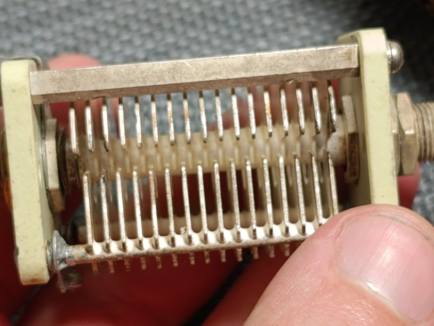 JB Made in England 50501a 150 pf ceramic silver plate variable capacitor  (Pull)