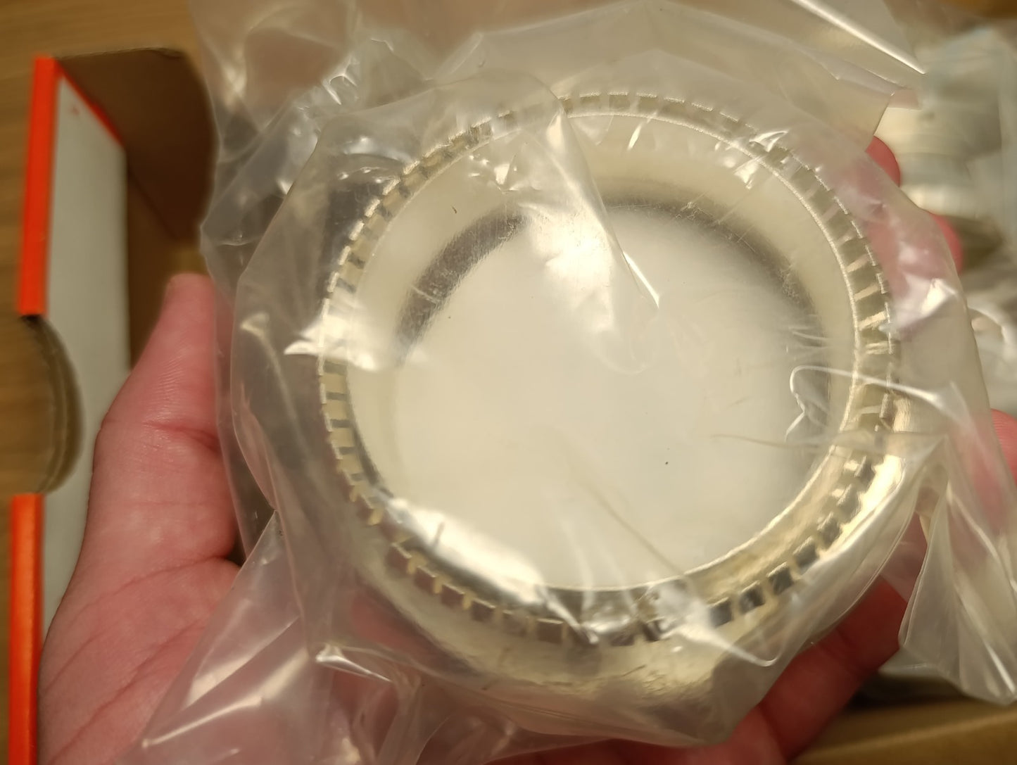 001838 Eimac Middle Filament Collet for SK300 Y297 Socket NEW NOS