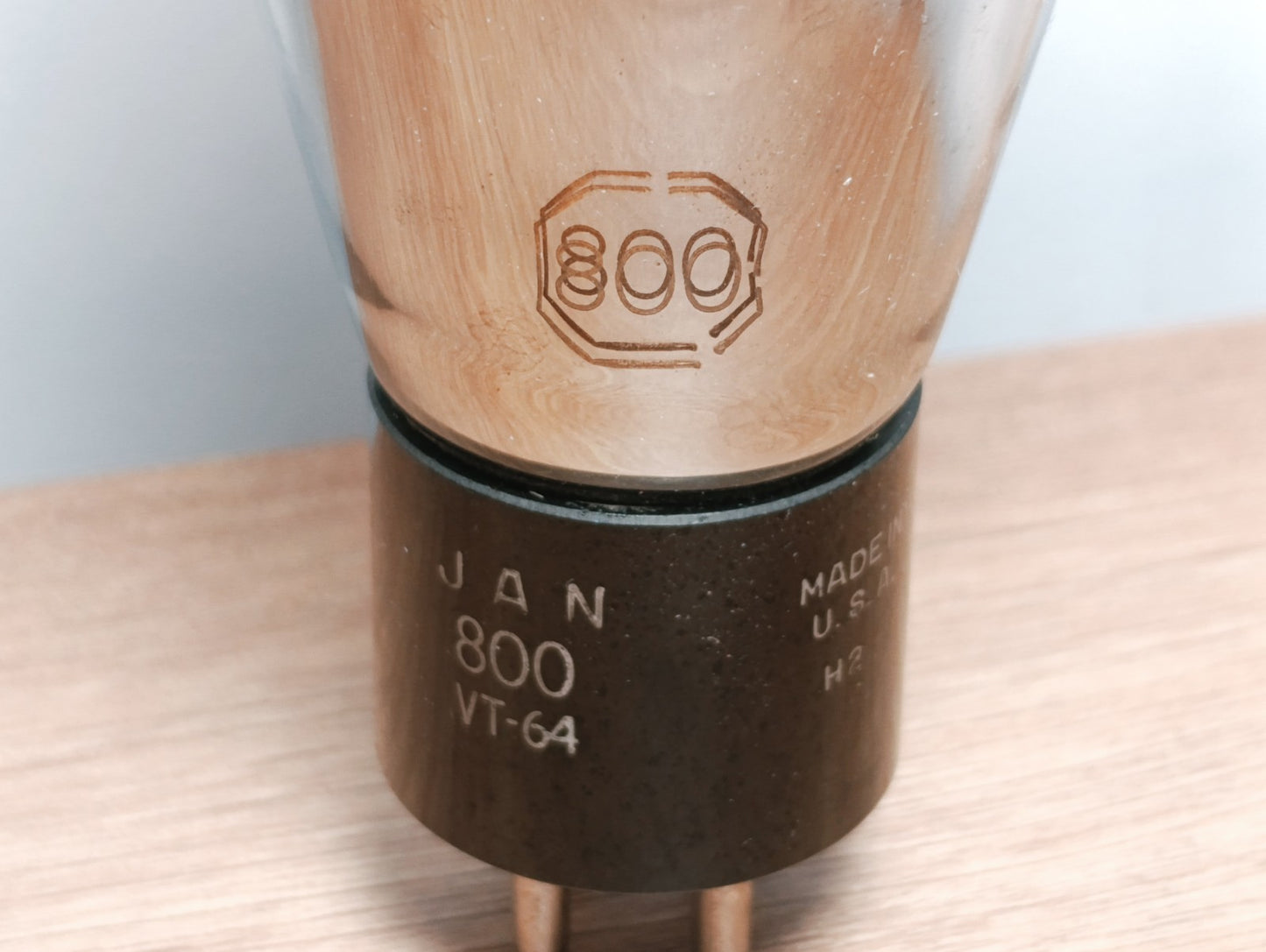 RCA JAN 800 VT64 US ARMY US NAVY NEW OLD STOCK  VINTAGE VALVE TUBE
