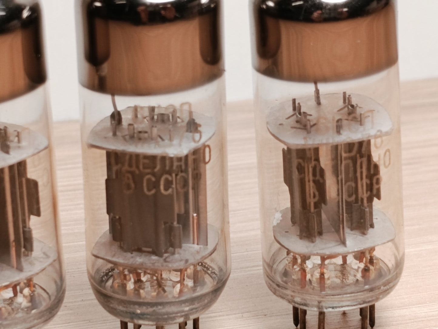 4 pcs LOT 6N6P tubes Gold grid New NOS 70's 1976 radio 6.3 Volt