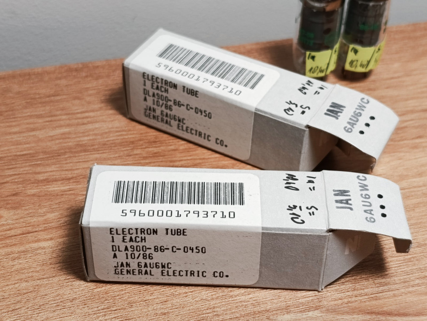 PAIR Matched NOS 6AU6WC GE ~  6AU6 EF94 Mic General Electric Co. USA made