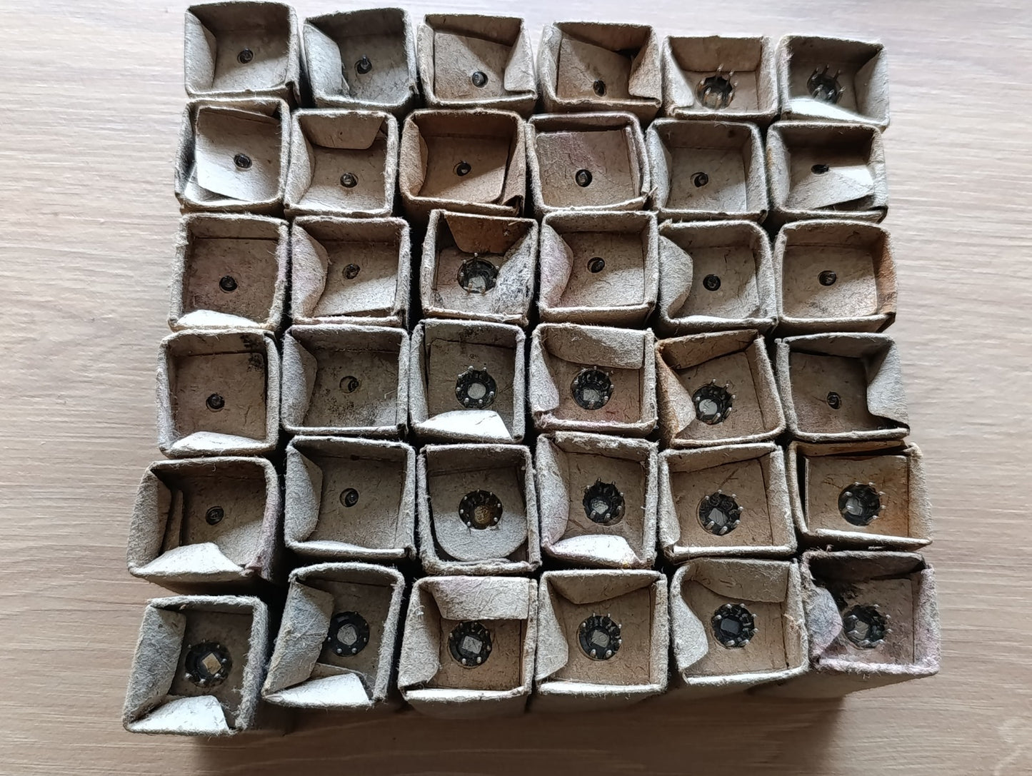 36 pcs LOT 6J4P = 6Ж4П 6Z4P 6AU6 EF94 Pentode Soviet Tube 1964's NOS Same date