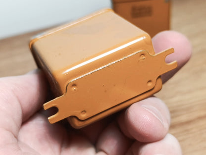 20 uF 160 V  PAIR RUSSIAN PAPER IN OIL PIO AUDIO CAPACITORS MBGO-2 МБГO-2 (PAIR)