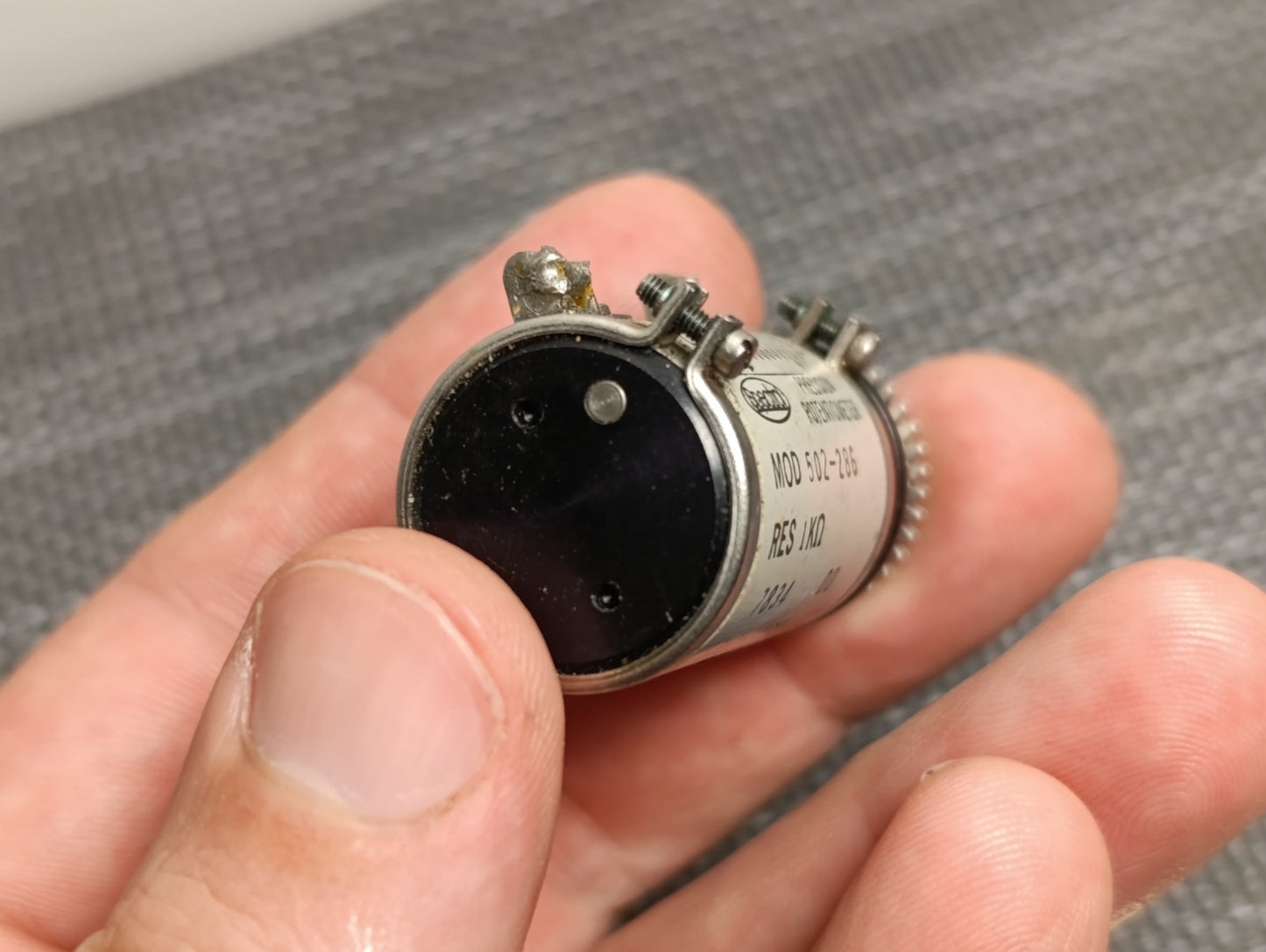 1PCS. SPECTROL 500-1268 1K OHM PRECISION POTENTIOMETER 381-1499-000