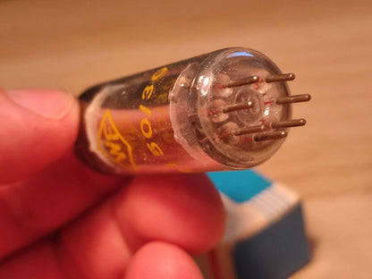 1x STR150/30 WF RFT NOS NEU Rohr geprüft Rohr NEU OA2 150C2 STV150/30 Ventil