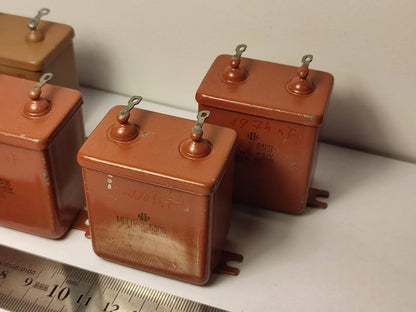 2 X MBGP-2 (МБГП–2) 2 uF 630 V 10 % RUSSISCHE AUDIOKAPAZITATOREN PIO-Kondensatoren