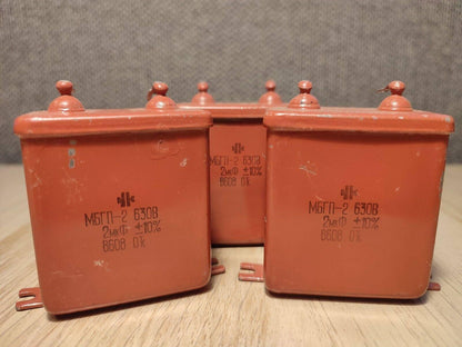 2 X MBGP-2 (МБГП–2) 2 uF 630 V 10 % RUSSISCHE AUDIOKAPAZITATOREN PIO-Kondensatoren