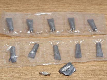 2 Stück D405АP UdSSR Д405АП Militärische Mikrowellen-Mischdiode 8,2...14,2 GHz Militär 