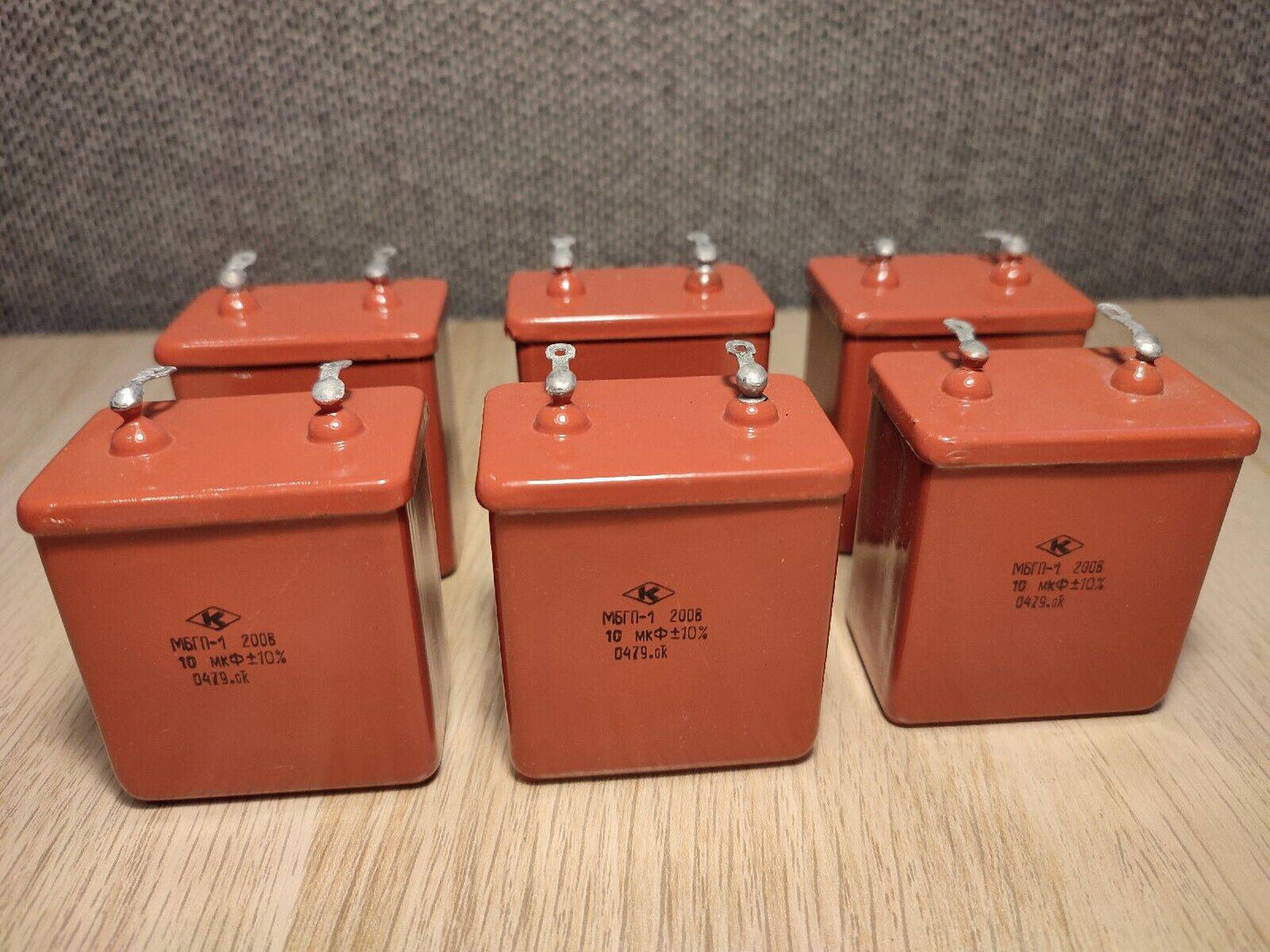 4pcs. 10 uF 200 V RUSSIAN PAPER IN OIL PIO AUDIO CAPACITORS MBGP-1 МБГП–1