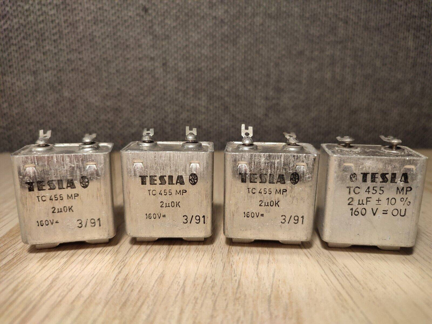 4Pcs LOT  2uF 160V TESLA TC455 MP PAPER IN OIL PIO CAPACITOR 10% 20%