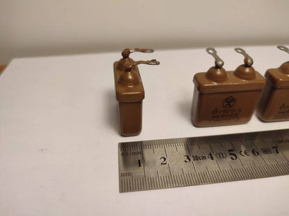 4x 1 uF 10% 300 V RUSSISCHES PAPIER IN ÖL (PIO) AUDIOKONDENSATOR MBGO-1 МБГО-1