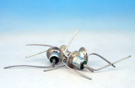 50x D226D Soviet Military 100V 300mA Rectifier diode = KD1101