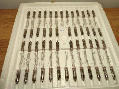 6 Stück 6J45B-V / 6Zh45B-V Miniatur-HF-Pentodenröhren UdSSR NOS