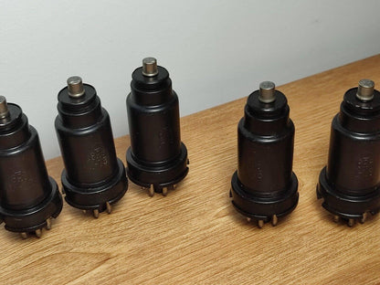 8x 6A8 = 6Q8 Heptode Tube Novosibirsk Sovietų Naudoti vamzdžiai Metalas