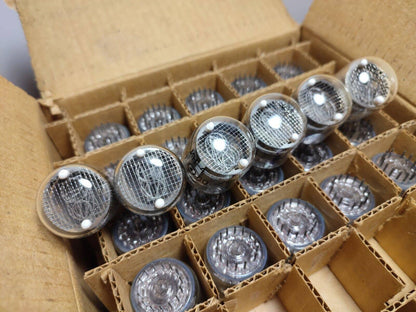 IN-4 IN4 Nixie skaitmeninio vamzdelio ekrano indikatorius NOS TSRS NAUJA (ta pati data) 6 vnt